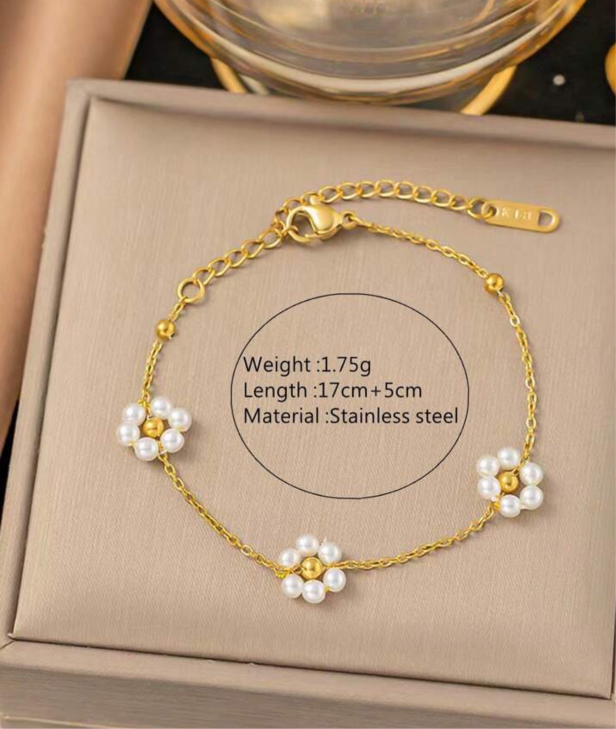 Dainty Daisy Bracelet