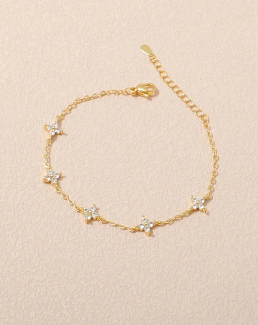 Lunara Bracelet in Gold